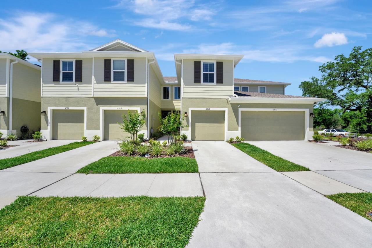 Zenhomes In Heart Of Brandon Convenient Location Exterior photo
